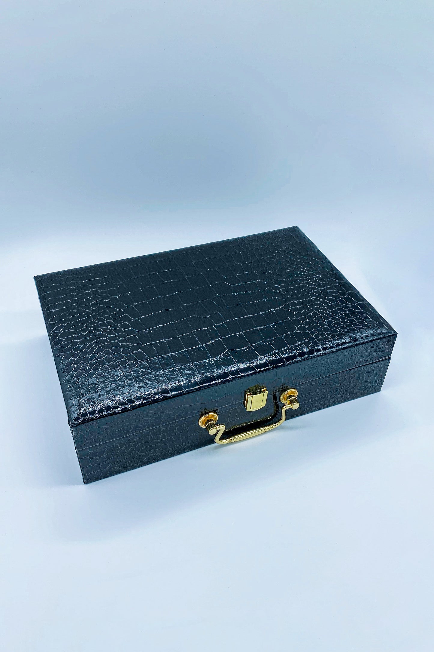 Sleek black PU leather adult bondage box – durable and luxurious design