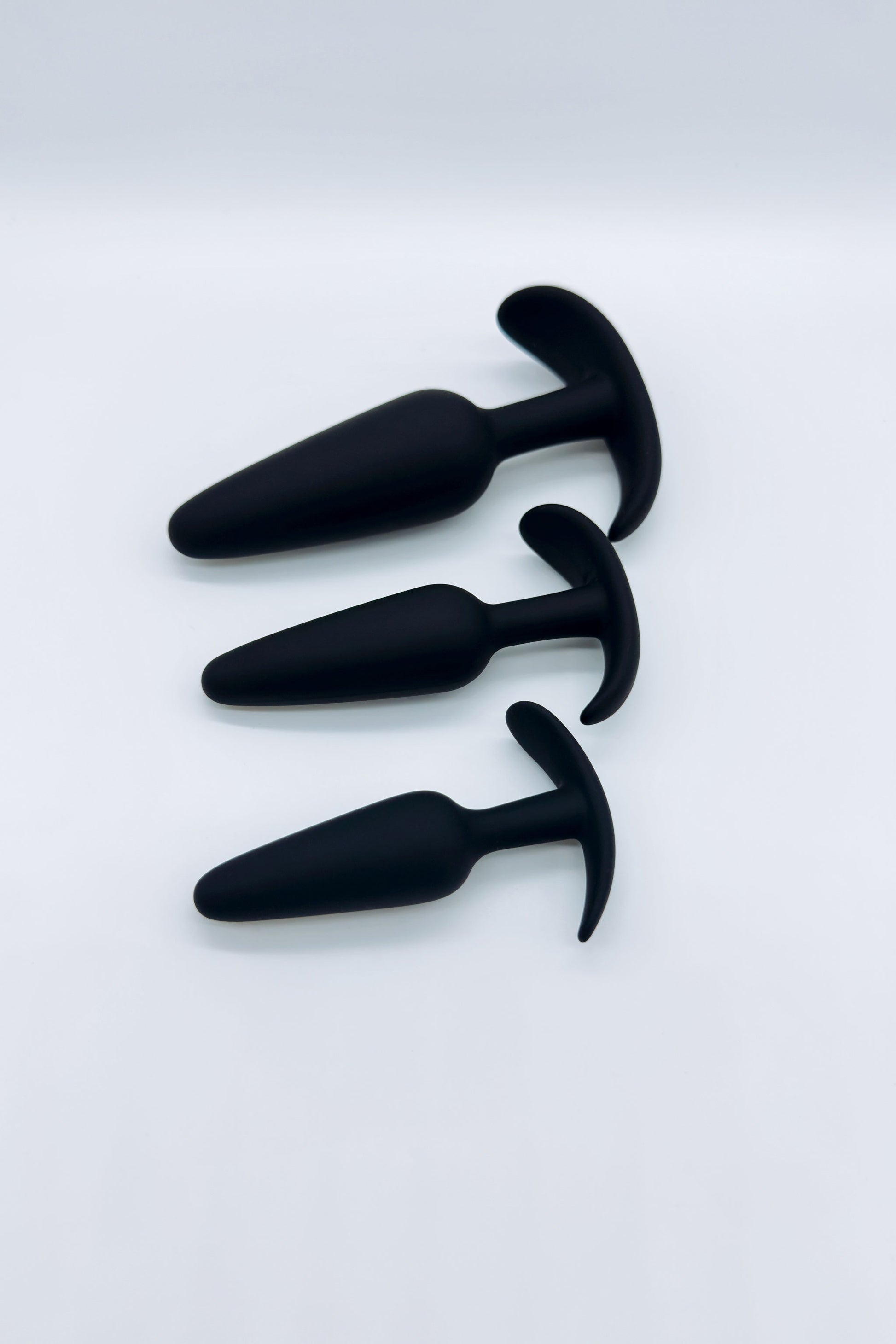 Complete 3-piece anal training kit with bullet vibrator and base