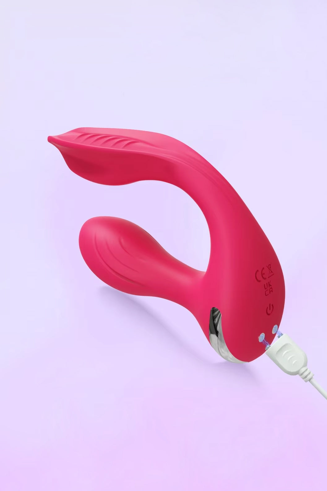 Wearable couples vibrator for discreet stimulation